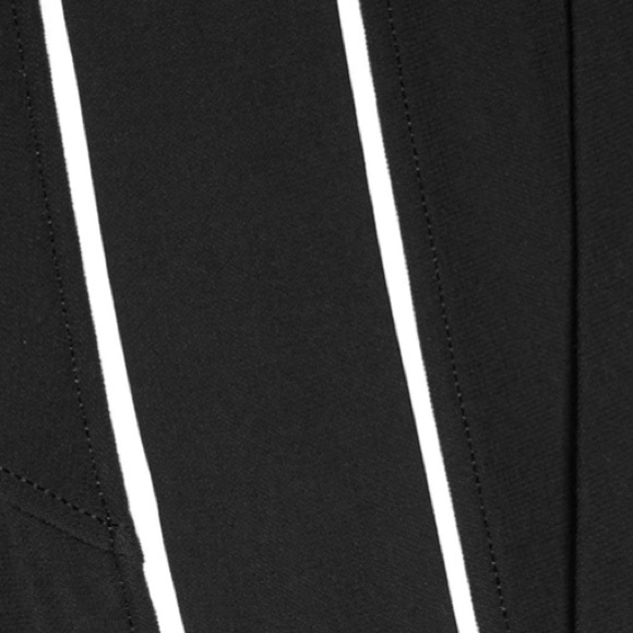 Lululemon On the Right Track Pant - Picture 9 of 9